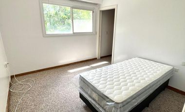 Alquiler Anual Casa 6 Amb Amoblada barrio Lomas de Benavidez Tigre