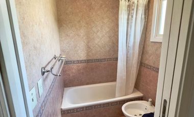 Alquiler Anual Casa 6 Amb Amoblada barrio Lomas de Benavidez Tigre