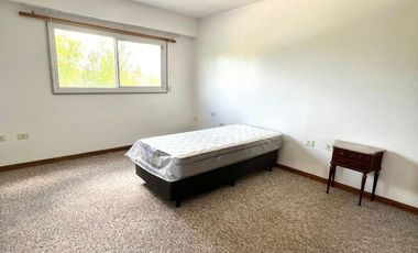 Alquiler Anual Casa 6 Amb Amoblada barrio Lomas de Benavidez Tigre