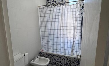 Casa alquiler anual amoblada y equipada 6 AMB. Barrio El Encuentro Tigre