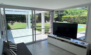 Casa alquiler anual amoblada y equipada 6 AMB. Barrio El Encuentro Tigre