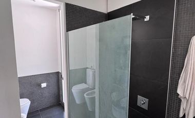 Casa alquiler anual amoblada y equipada 6 AMB. Barrio El Encuentro Tigre