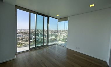 Exclusivo Departamento en Renta en Zona Dorada con Vista al Campo de Golf