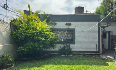 Casa en venta 5 ambientes 3 / 4 dormitorios Caseros Tres de Febrero