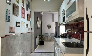 Casa en venta 5 ambientes 3 / 4 dormitorios Caseros Tres de Febrero