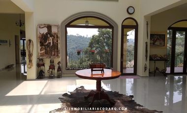 Finca en venta en Fincas de Sayavedra.