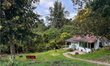 Arrienda Casa campestre amoblada, El Hato, La Calera