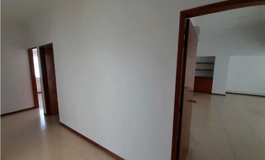 Venta Oficina Poblado PatioBonito 9512071 DL