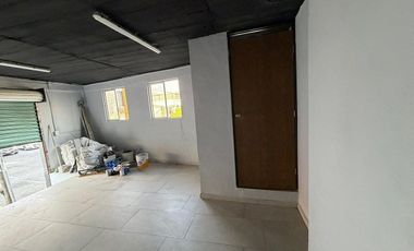 LOCAL COMERCIAL EN RENTA SATELITE