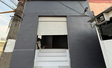 LOCAL COMERCIAL EN RENTA SATELITE