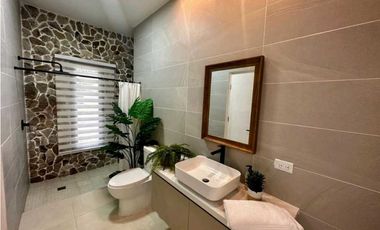 Alquiler de Casa en la Colonia, Via Punta Chame