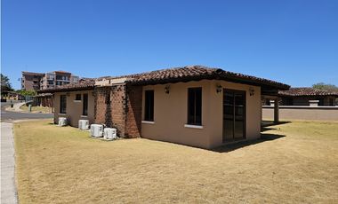 Venta de casa en el residencial cubita, Chitré