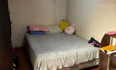 Casa de 3 dormitorios, 1 baño, 1 estacionamiento 129m2/92m2