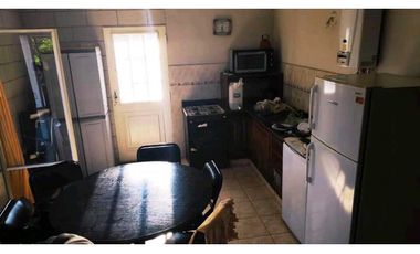 Alquiler anual casa con pileta EN PARQUE SIQUIMAN