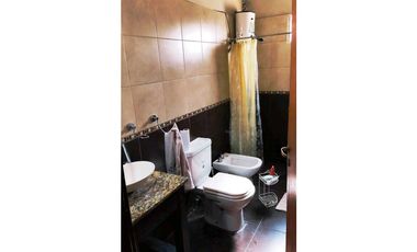 Alquiler anual casa con pileta EN PARQUE SIQUIMAN