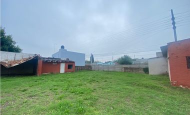 Lote amplio con local comercial en esquina del Juan XXIII - Lujan