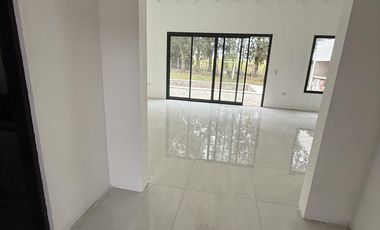 Casa 3 ambientes a estrenar en Barrancas de San Benito