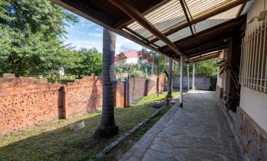 Remax vende increíble quinta en Colastiné Norte