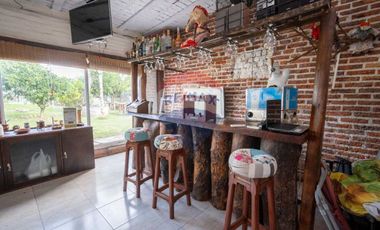 Remax vende increíble quinta en Colastiné Norte