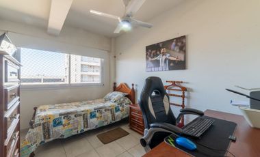 SE VENDE HERMOSO DUPLEX DE 3 DORMITORIOS