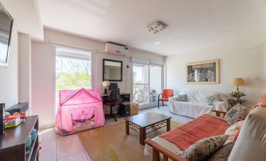 SE VENDE HERMOSO DUPLEX DE 3 DORMITORIOS