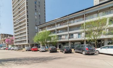 SE VENDE HERMOSO DUPLEX DE 3 DORMITORIOS