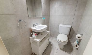 SE VENDE HERMOSO DUPLEX DE 3 DORMITORIOS