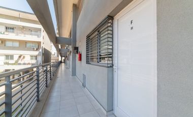 SE VENDE HERMOSO DUPLEX DE 3 DORMITORIOS