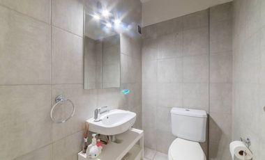 SE VENDE HERMOSO DUPLEX DE 3 DORMITORIOS