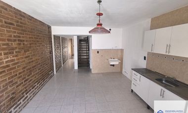 Dúplex en alquiler c/ cochera en General Guitérrez