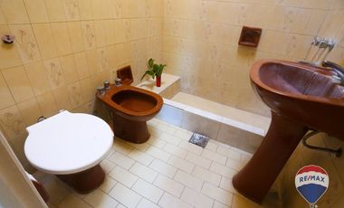 CASA 3 AMBIENTES + GALERÍA EN VENTA EZEIZA