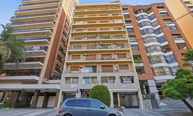 VENTA DEPTO 3 AMB CON PATIO EN LOMITAS APTO CRED