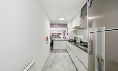 VENTA DEPTO 3 AMB CON PATIO EN LOMITAS APTO CRED