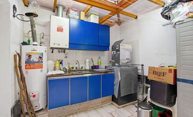 VENTA DEPTO 3 AMB CON PATIO EN LOMITAS APTO CRED