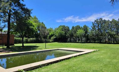 QUINTA VENTA MONTE GRANDE SALON DE FIESTAS ,PILETA