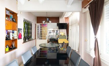 VENTA CASA LOTE PROPIO. PILETA, JARDIN Y TERRAZA