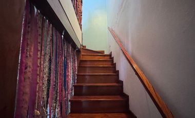 Casa  en venta cerca Av. con pileta APTO CREDITO