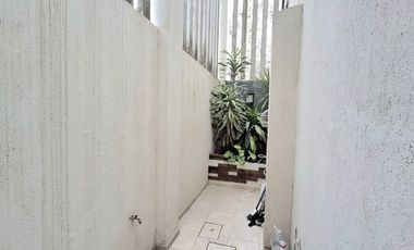 HERMOSA CASA EN FINCAS DEL RINCON