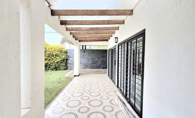 HERMOSA CASA EN FINCAS DEL RINCON