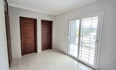 HERMOSA CASA EN FINCAS DEL RINCON