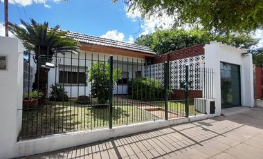 VENTA CASA 4 AMBIENTES SAN ANTONIO DE PADUA