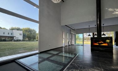 Casa en Venta Haras del Sur I