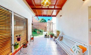 CASA EN VENTA PLATANOS