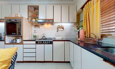 CASA EN VENTA PLATANOS