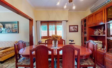 CASA EN VENTA PLATANOS