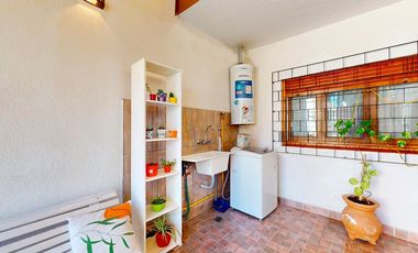CASA EN VENTA PLATANOS