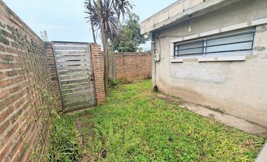 VENTA CASA 3 AMB CON PATIO Y QUINCHO, BOSQUES