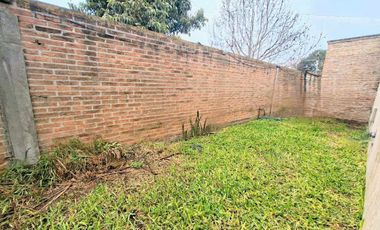 VENTA CASA 3 AMB CON PATIO Y QUINCHO, BOSQUES