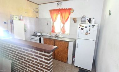 CASA UN DORMITORIO EN VENTA CON PILETA EN ANDINO