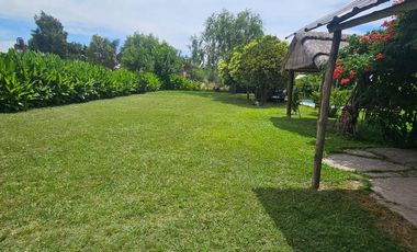 CASA UN DORMITORIO EN VENTA CON PILETA EN ANDINO